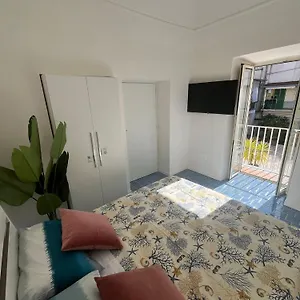 21 Bed and breakfast